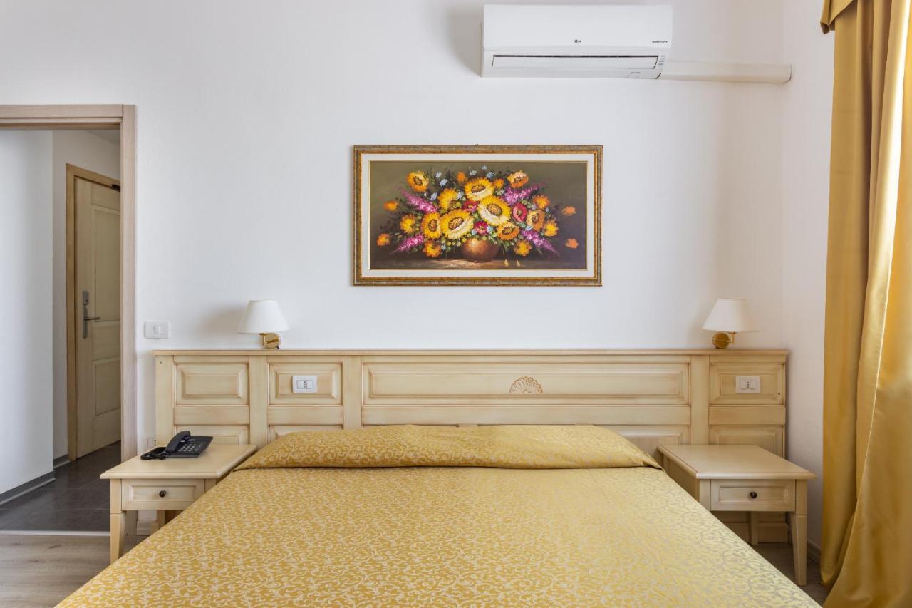 Rodia Inn Ористано Экстерьер фото