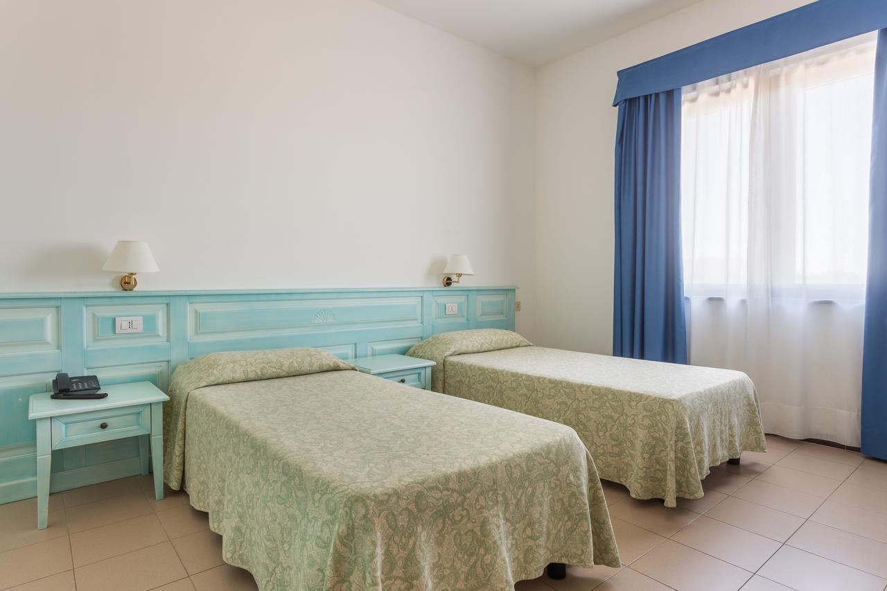 Rodia Inn Ористано Экстерьер фото
