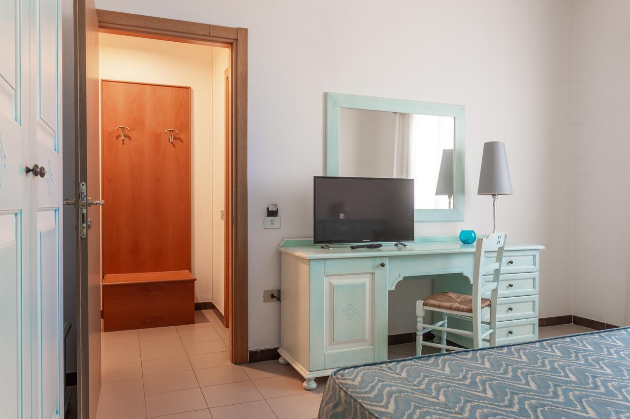 Rodia Inn Ористано Экстерьер фото